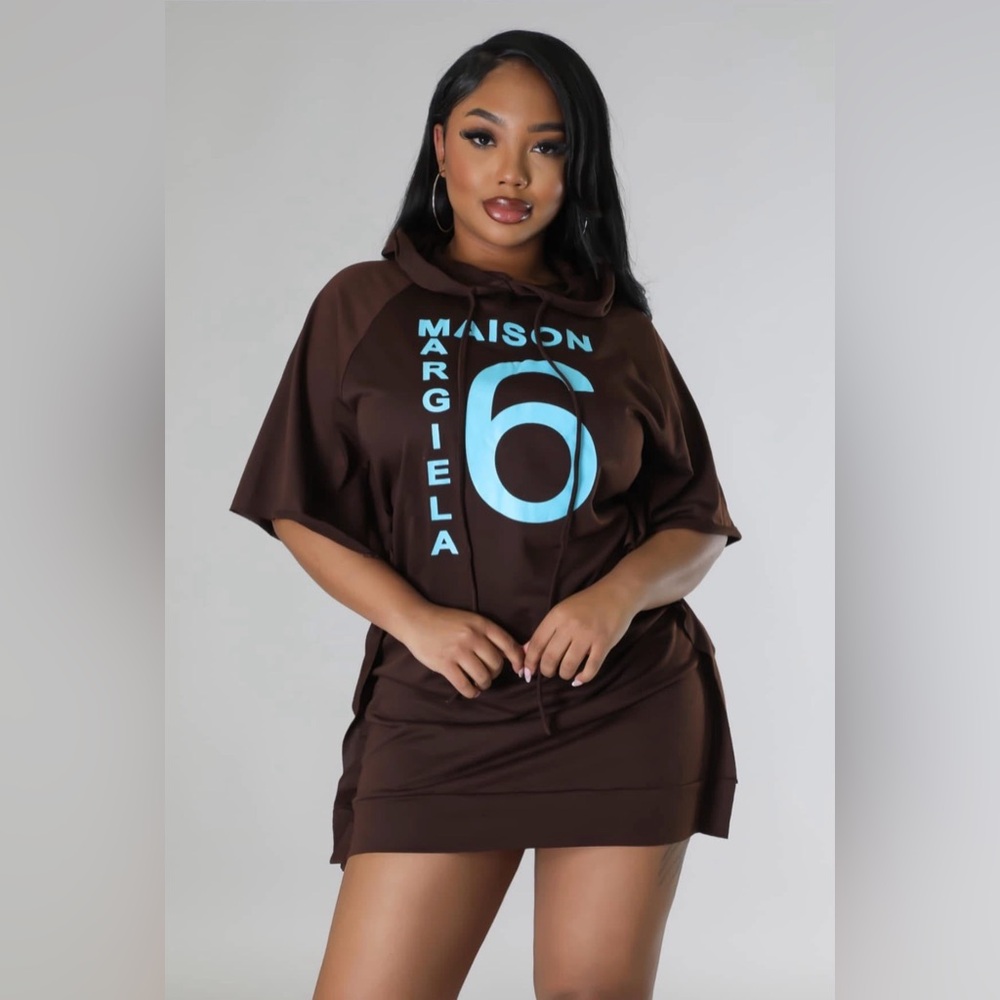 Maison Martin Margiela Brown Short-Sleeve Hoodie Cover-Up Dress with Blue Logo